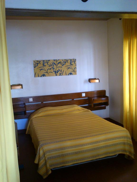 פורטימאו Hotel Apartamento Iate מראה חיצוני תמונה