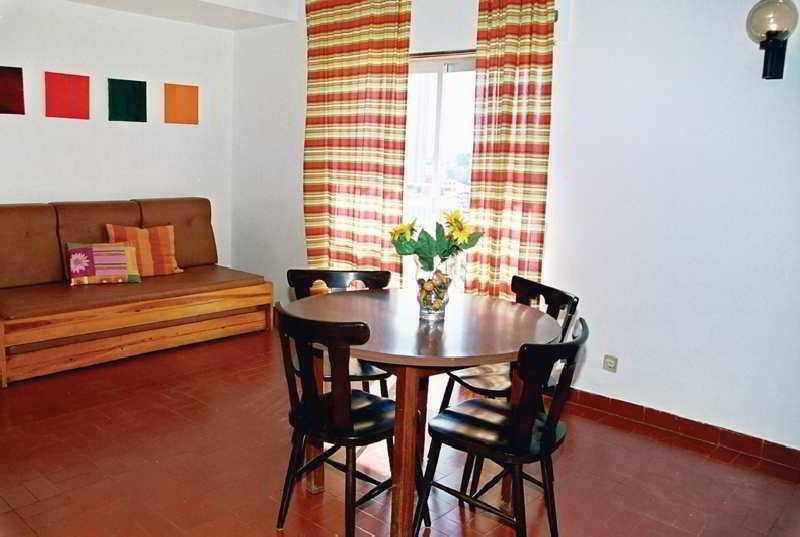 פורטימאו Hotel Apartamento Iate מראה חיצוני תמונה